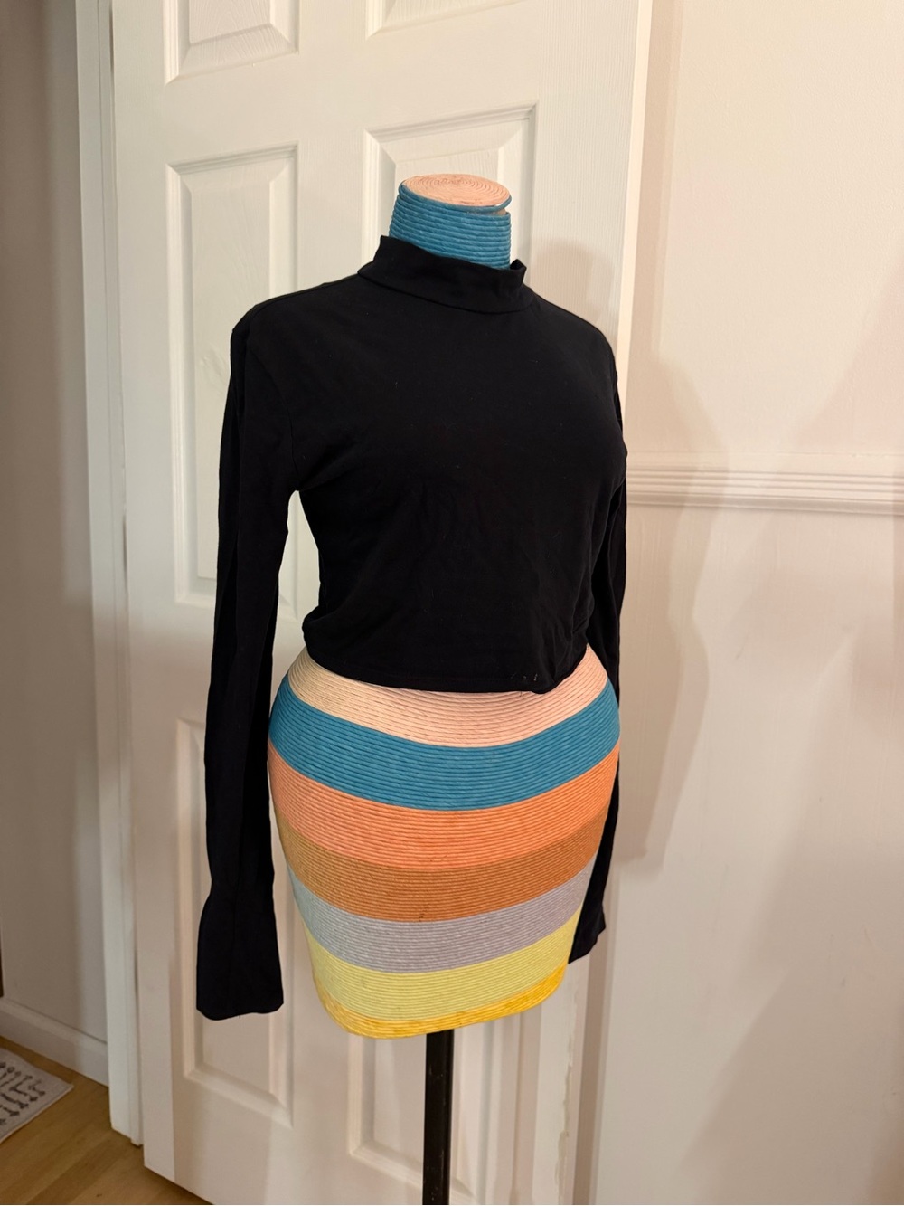 Forever 21 Black Mock Neck Long Sleeve Crop Top